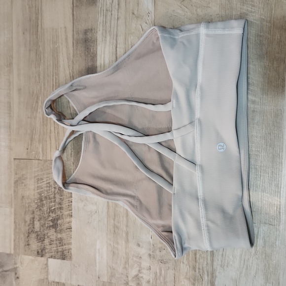 Lululemon high neck energy bra *ribbed - Picture 2 of 3